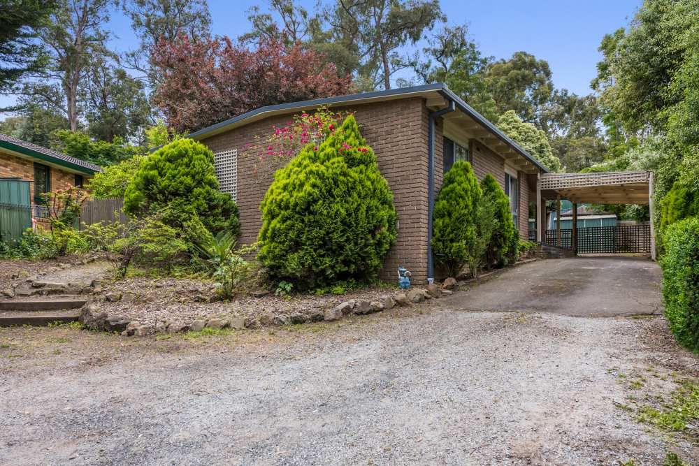 473 BelgraveGembrook Road, Avonsleigh VIC 3782 House For Rent 530