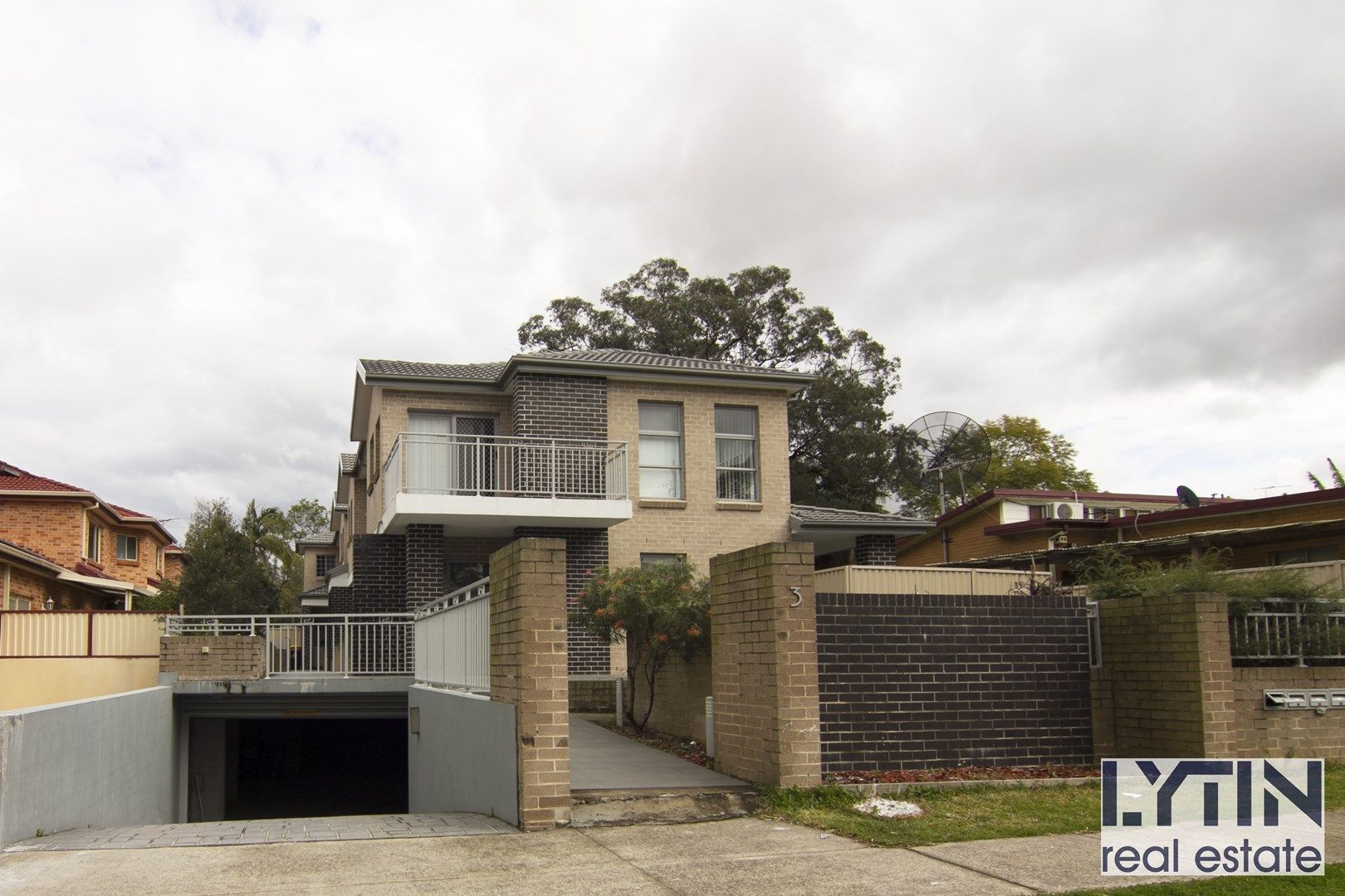 4/3 Oswald Street, Campsie NSW 2194, Image 0