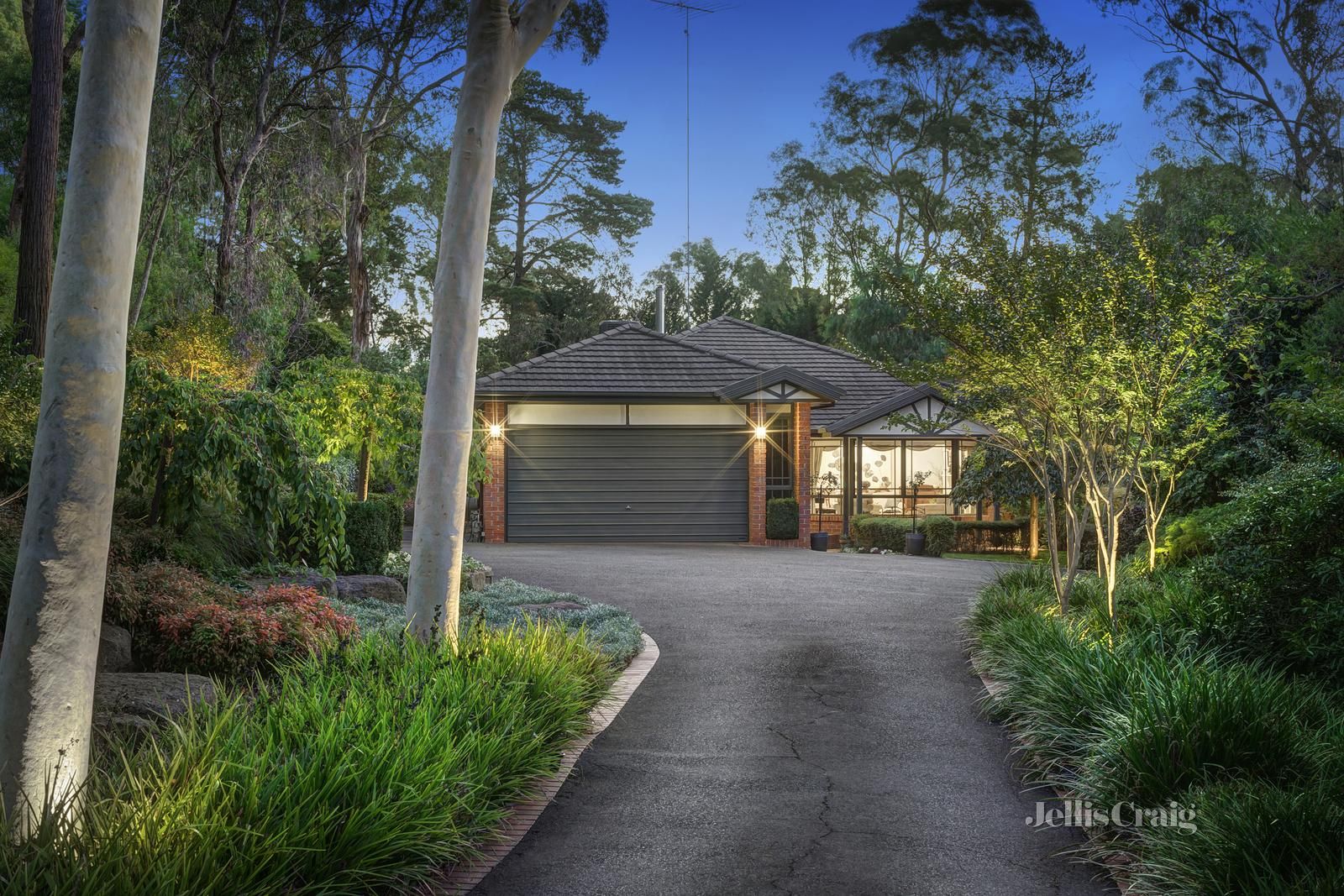 4 Timberglades, Park Orchards VIC 3114, Image 0