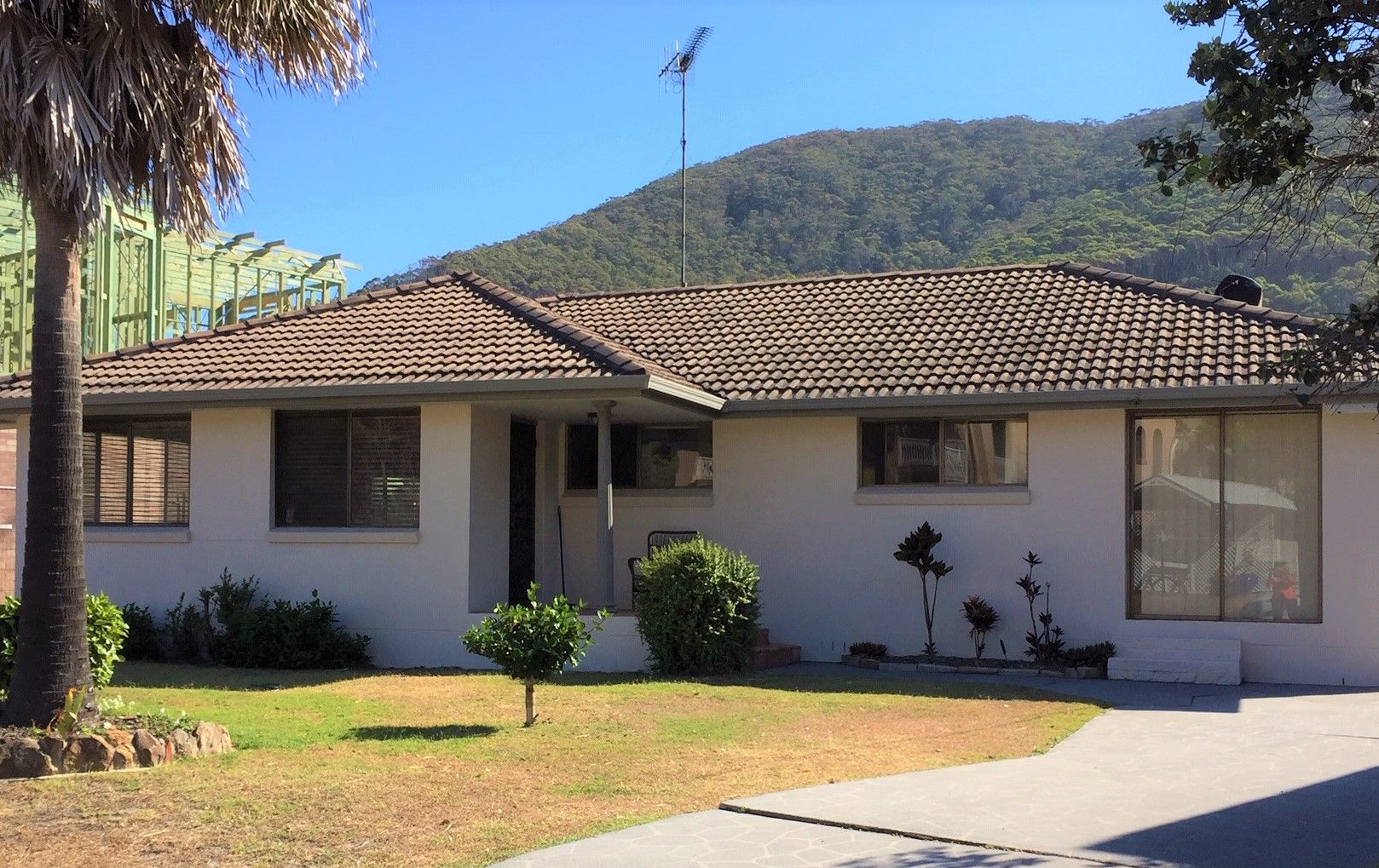 3 Ampat Place, Blueys Beach Property History & Address Research Domain