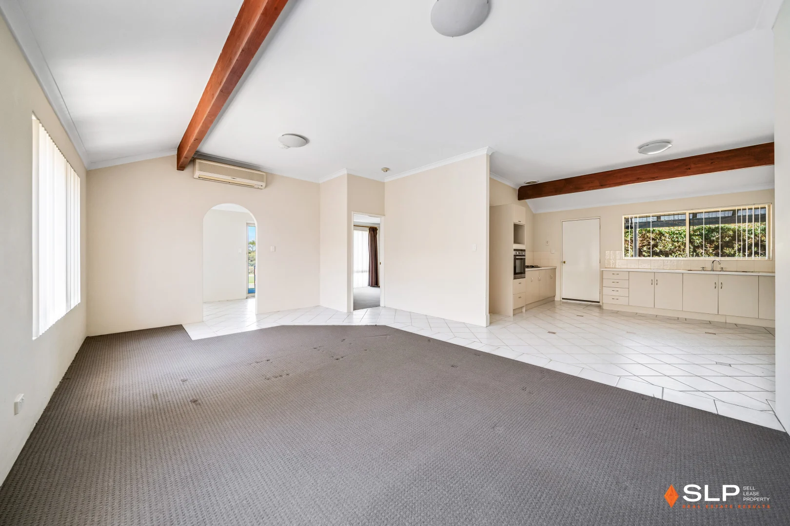 30 Combewood Loop, Carramar WA 6031