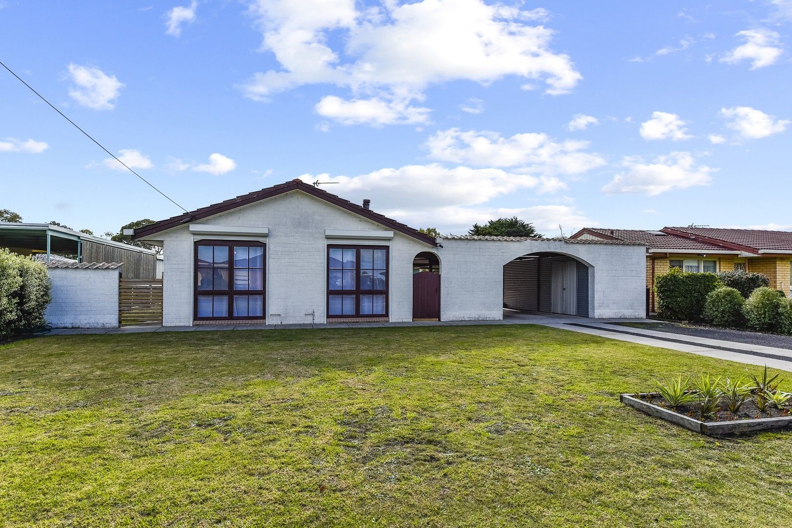 3 bedrooms House in 19 Commercial Avenue MILLICENT SA, 5280