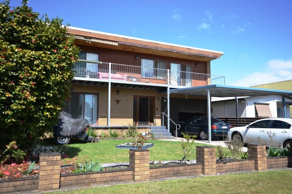 32 Freeburgh Avenue, Mount Beauty VIC 3699, Image 0