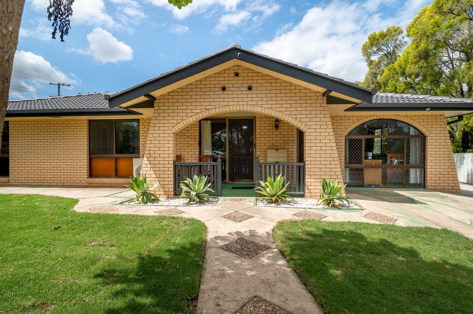 54 Glenwood Drive, Morayfield Property History & Address Research
