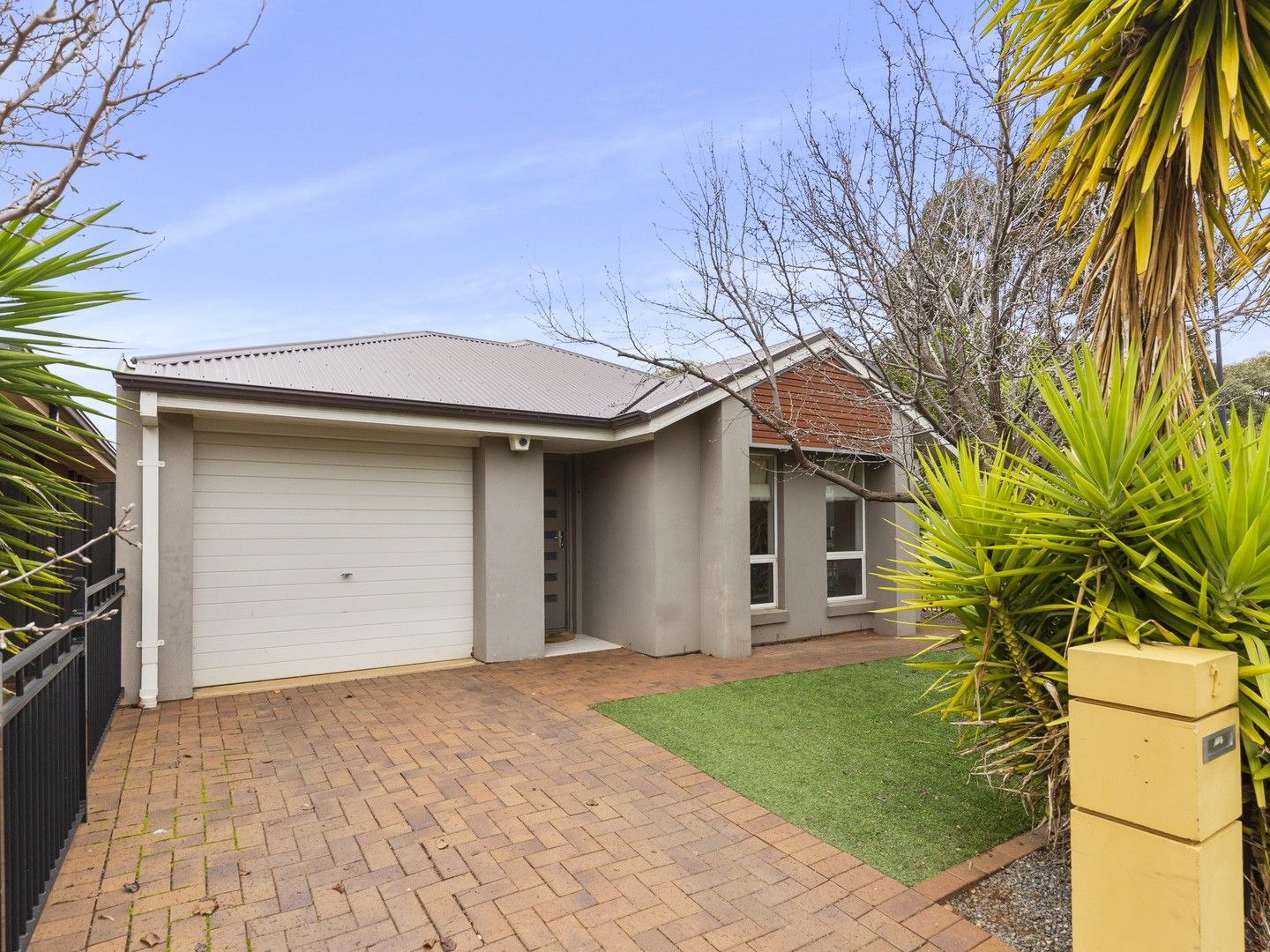 2 Meretta Lane, Andrews Farm SA 5114, Image 0