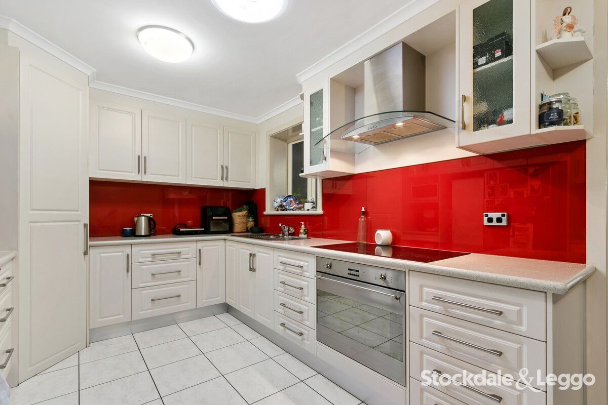 33 Manuka Street, Churchill VIC 3842, Image 2