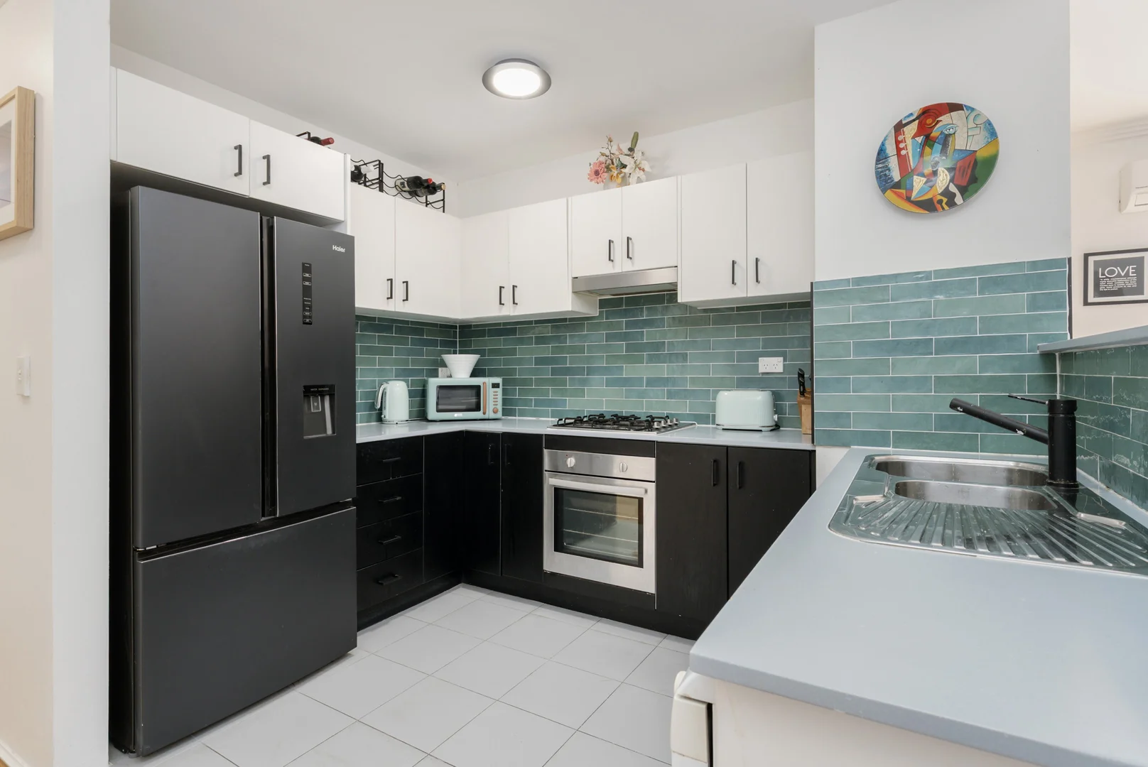 Additional image 2 of 27/2-10 Hawkesbury Avenue, Dee Why NSW 2099