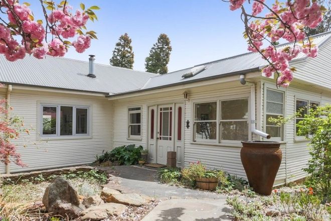 Picture of 16 Woodlands Road, KATOOMBA NSW 2780