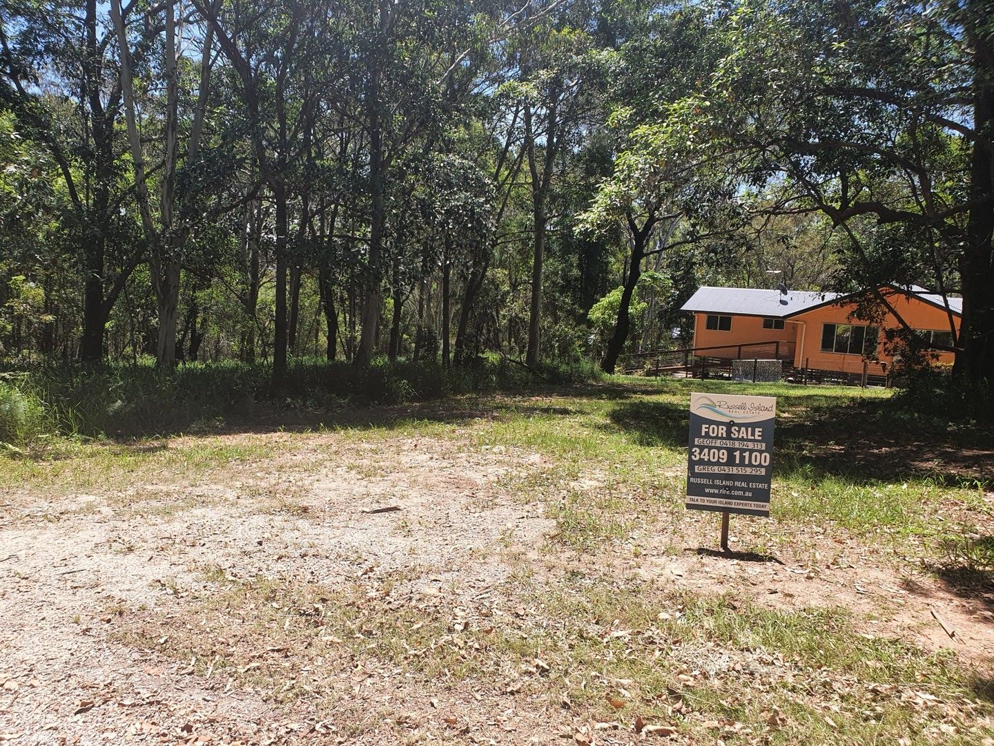 Vacant land in 53 Lea-Weena Ave, RUSSELL ISLAND QLD, 4184