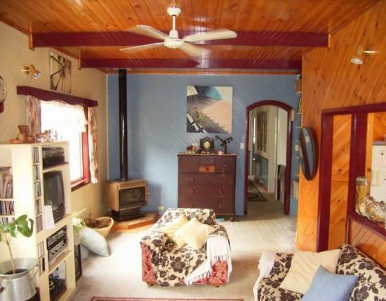 111 Pine Road Penguin Property History Address Research Domain