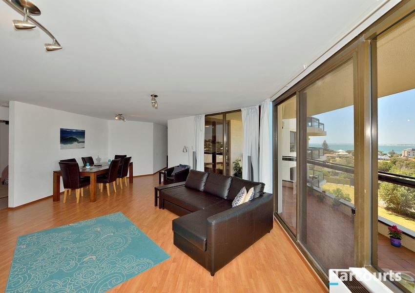 15/6A Valley Road, Halls Head WA 6210, Image 2