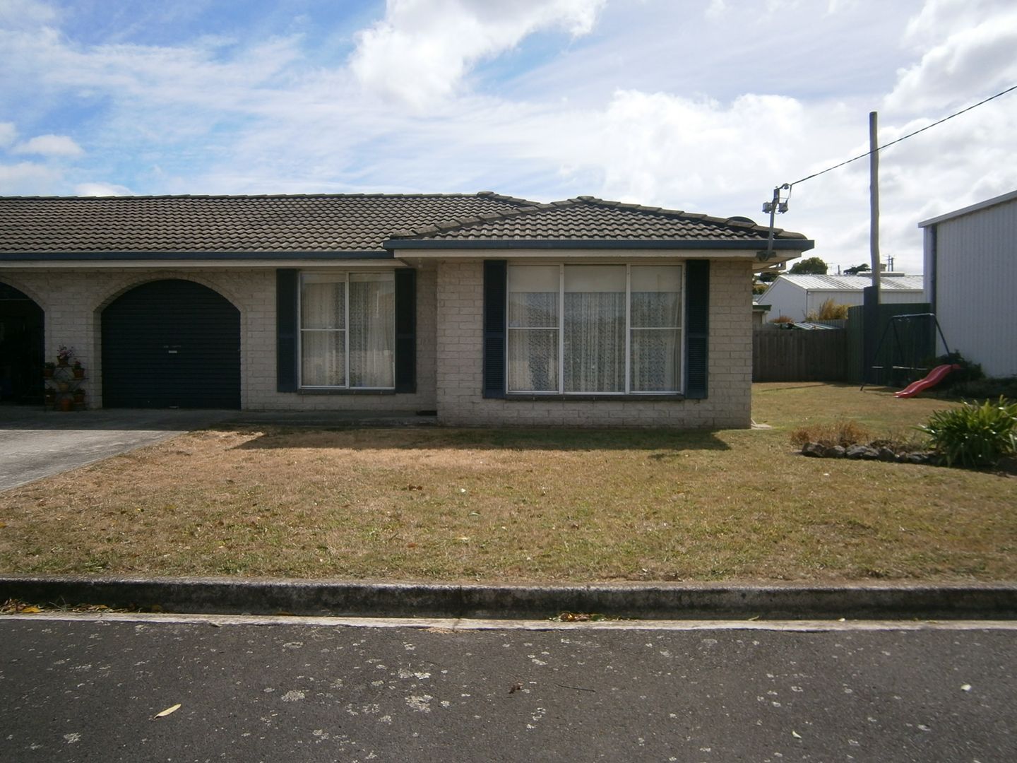 11/126132 David Street, East Devonport Property History & Address