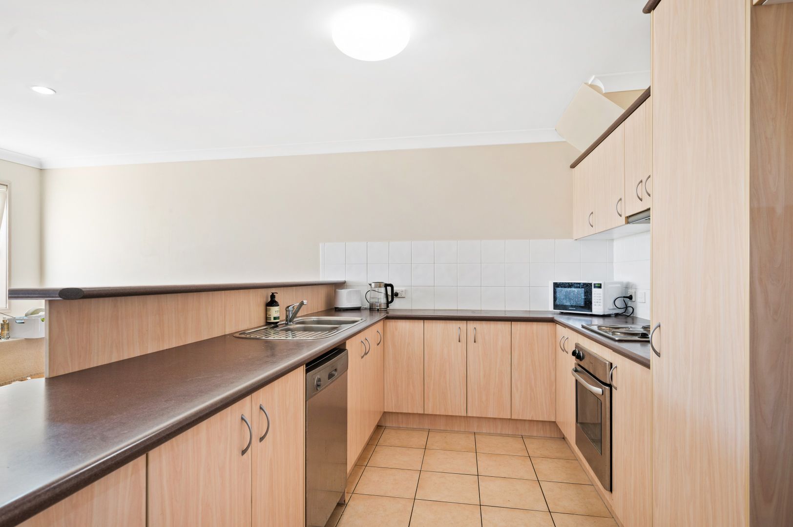 3/13-23 Springfield College Drive, Springfield QLD 4300, Image 2