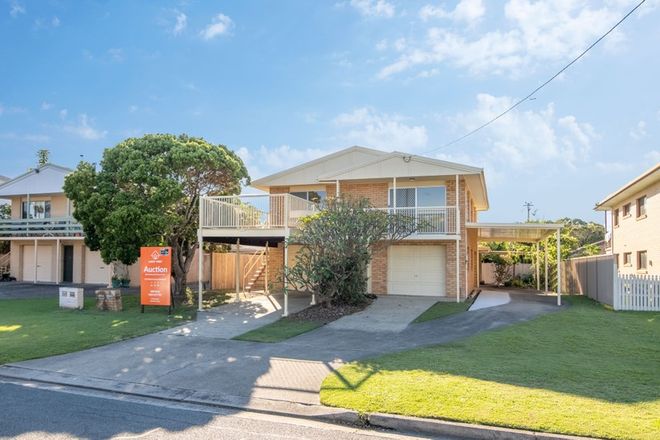 Picture of 1/13 Walker Avenue, PALM BEACH QLD 4221