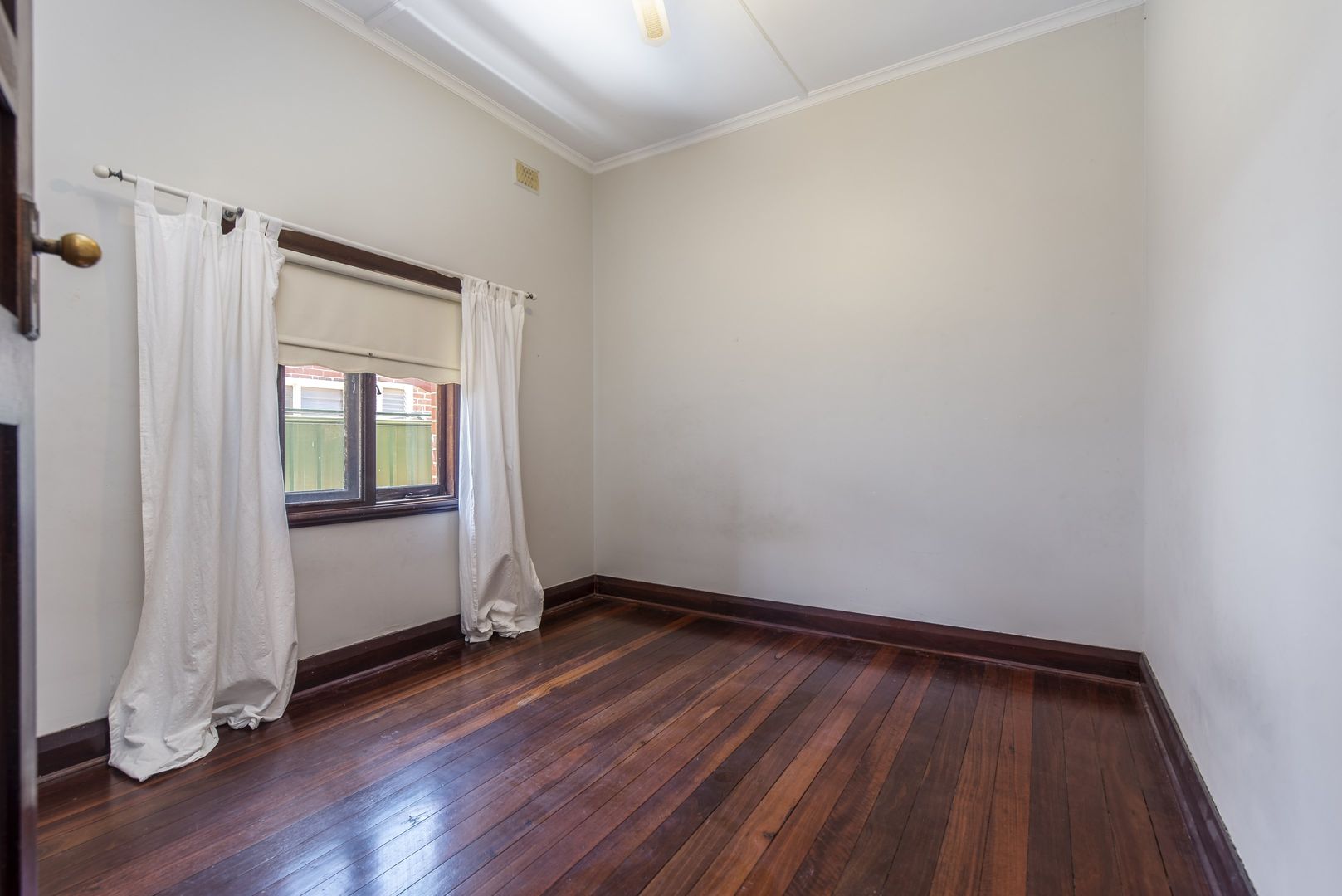 70 Harborne Street, Wembley WA 6014, Image 2