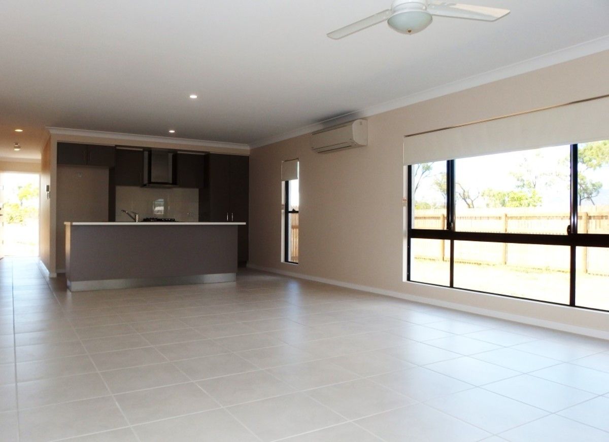 22 Bulla Place, Kelso QLD 4815, Image 2