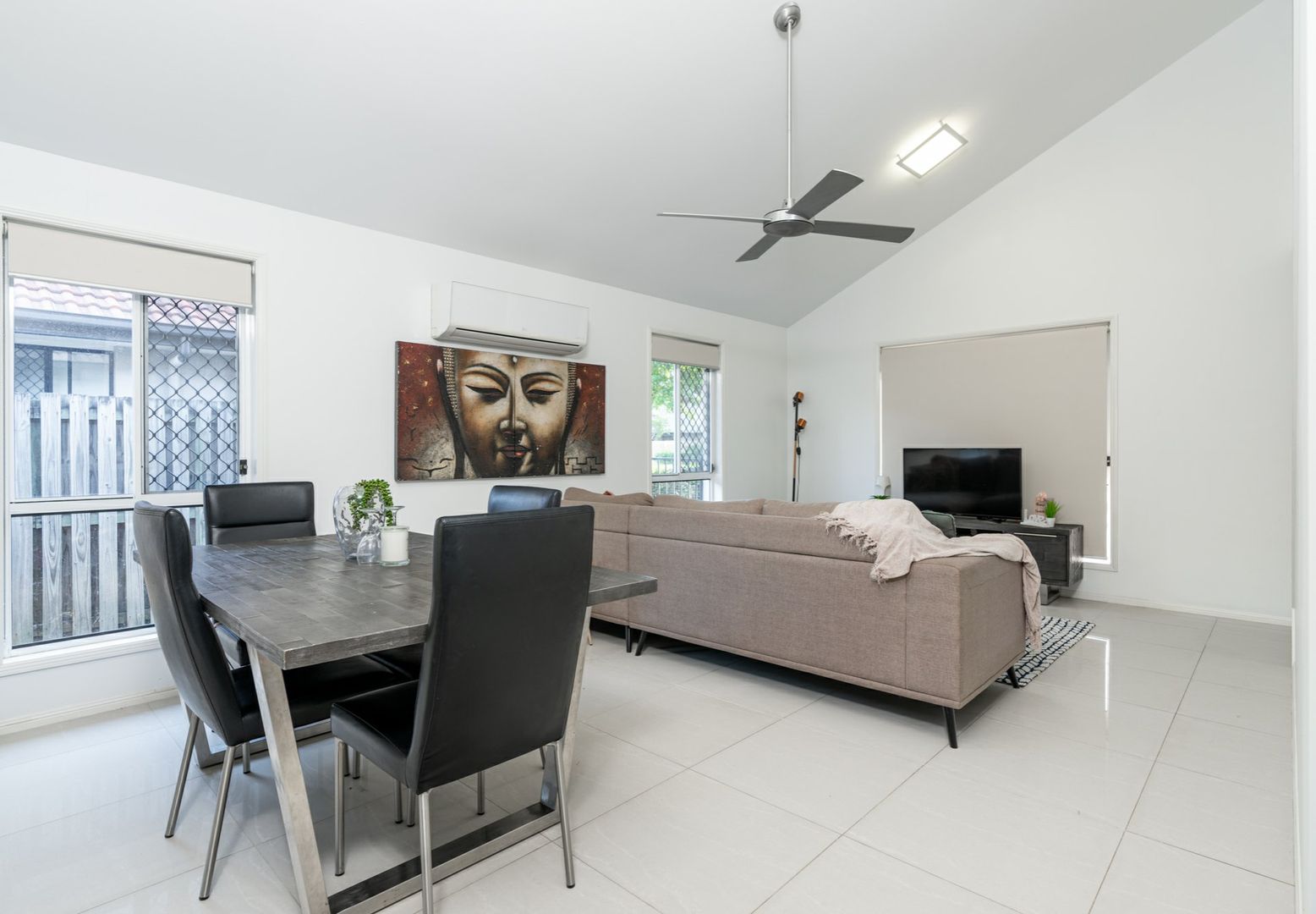 16/140 Baringa Street, Morningside QLD 4170, Image 1