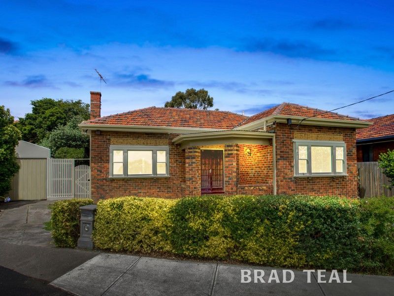 18 Aberdeen Street, Pascoe Vale South VIC 3044, Image 0