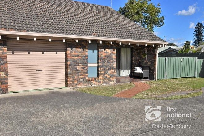 Picture of 4/2-6 Regency Circuit, TUNCURRY NSW 2428