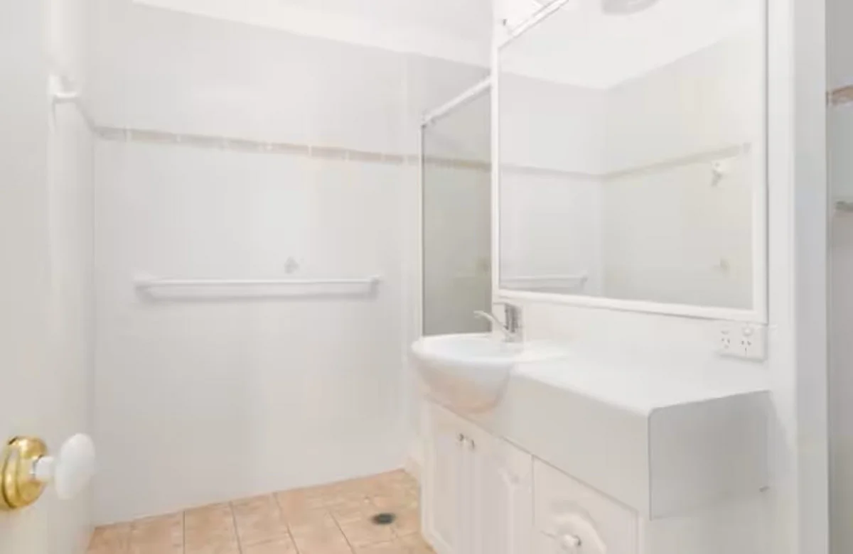 Additional image 8 of 1/7A Plume Street, Redcliffe QLD 4020