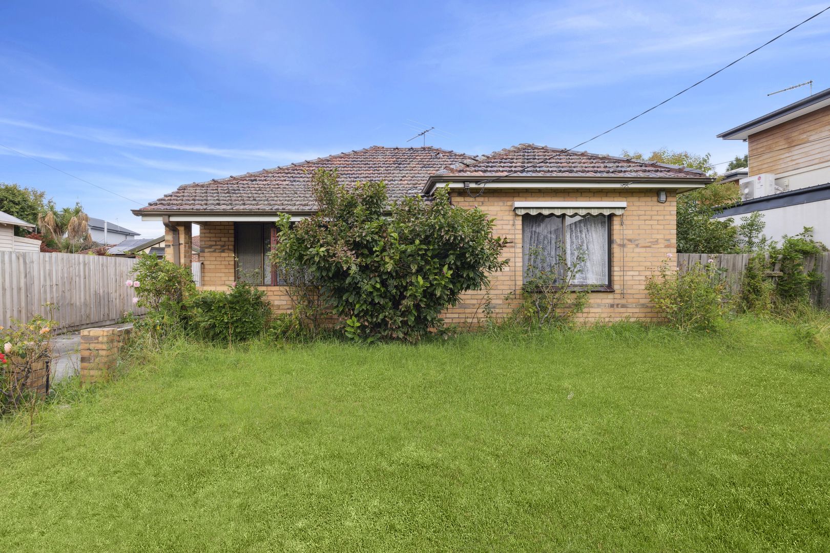 8 Wallace Avenue, Oakleigh South VIC 3167, Image 1