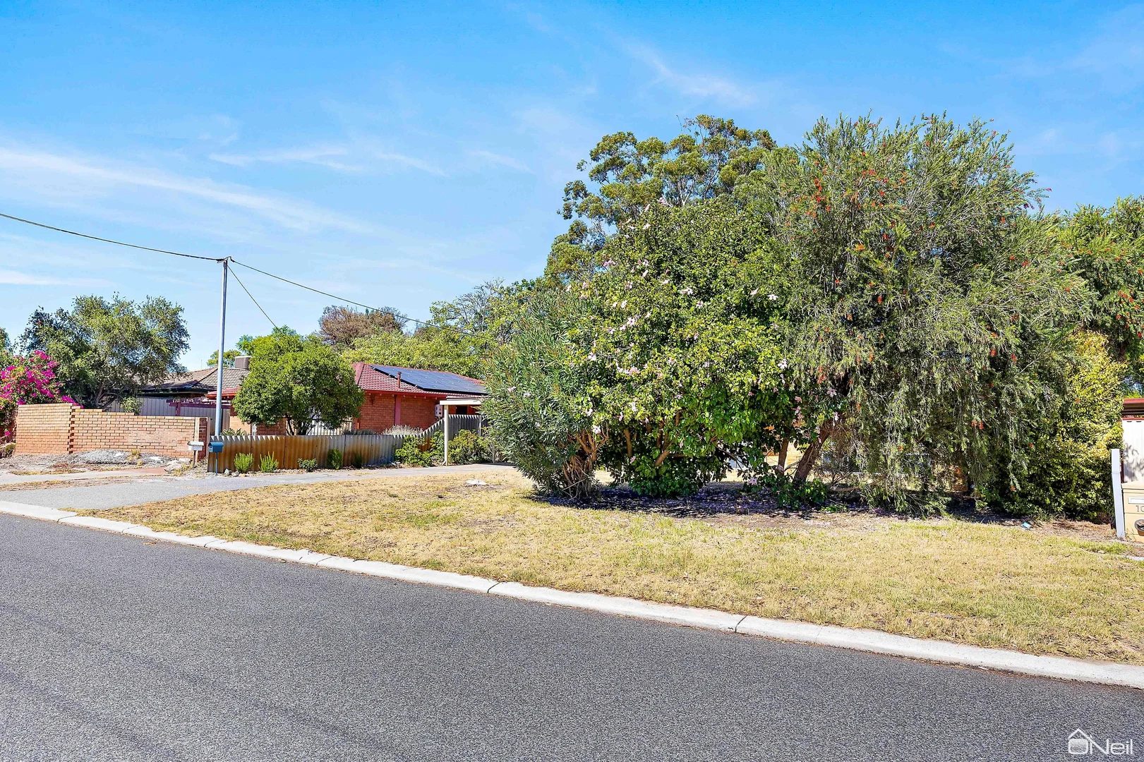 Additional image 35 of 8 Parer Close, Thornlie WA 6108