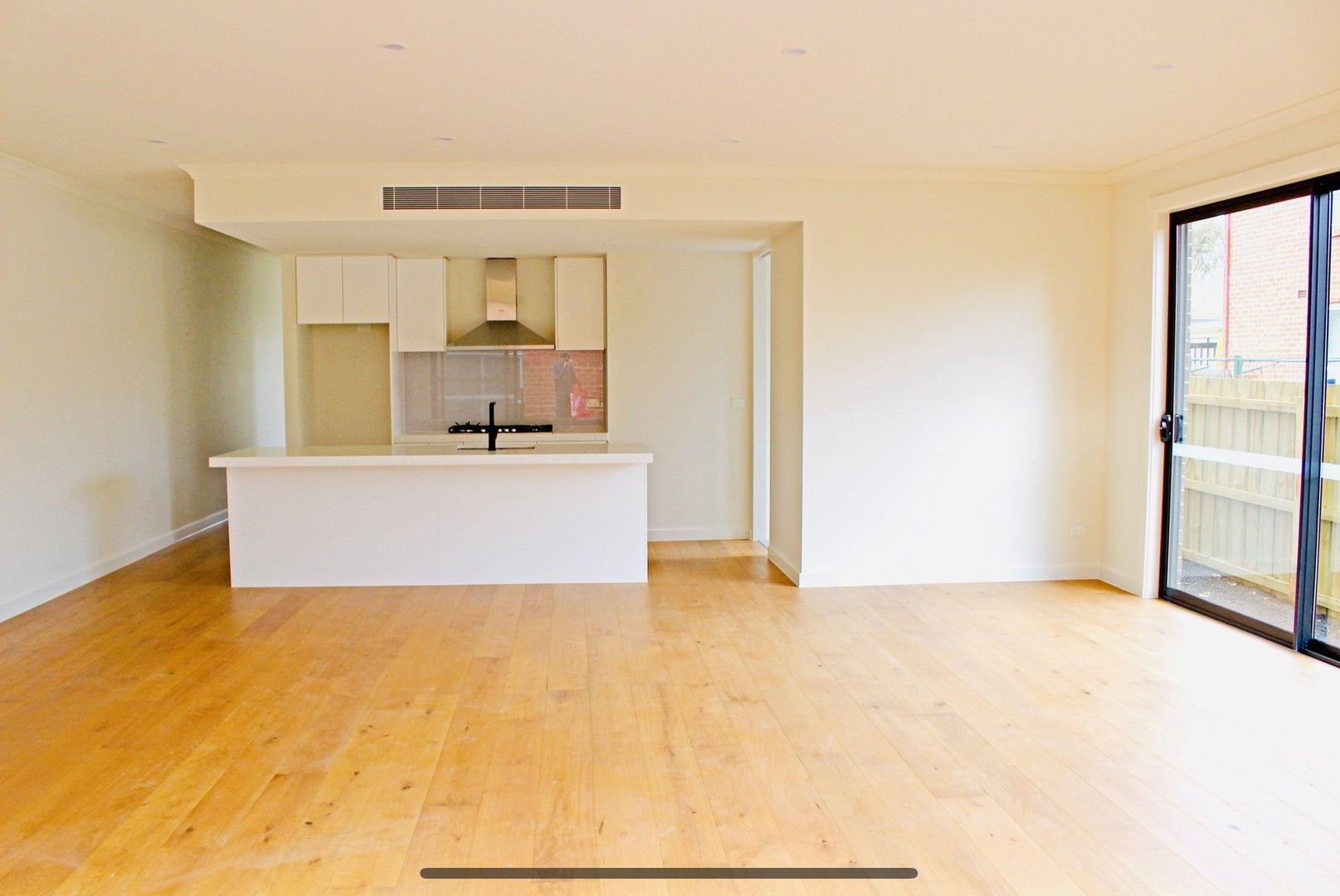3 bedrooms Townhouse in 1/9 Miller St HEIDELBERG HEIGHTS VIC, 3081
