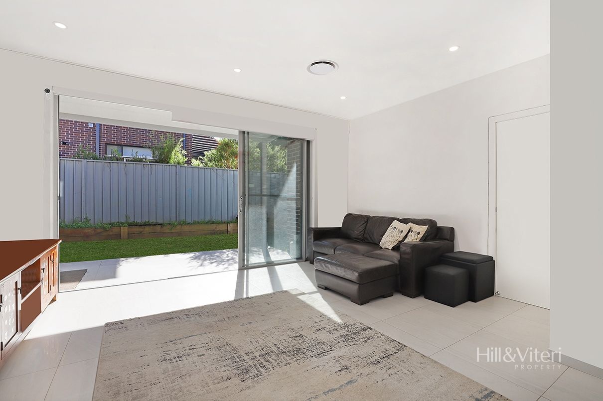 2/96 Auburn Street, Sutherland NSW 2232, Image 2