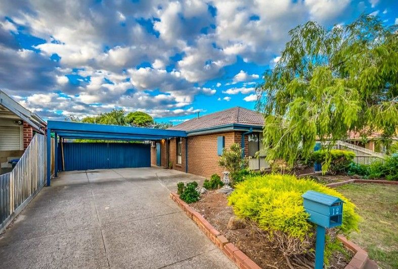 3 bedrooms House in 12 Tudor Court HOPPERS CROSSING VIC, 3029