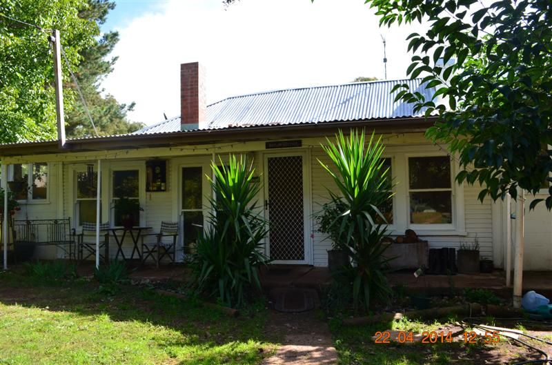 22 Wakehurst Avenue, BATLOW NSW 2730, Image 0