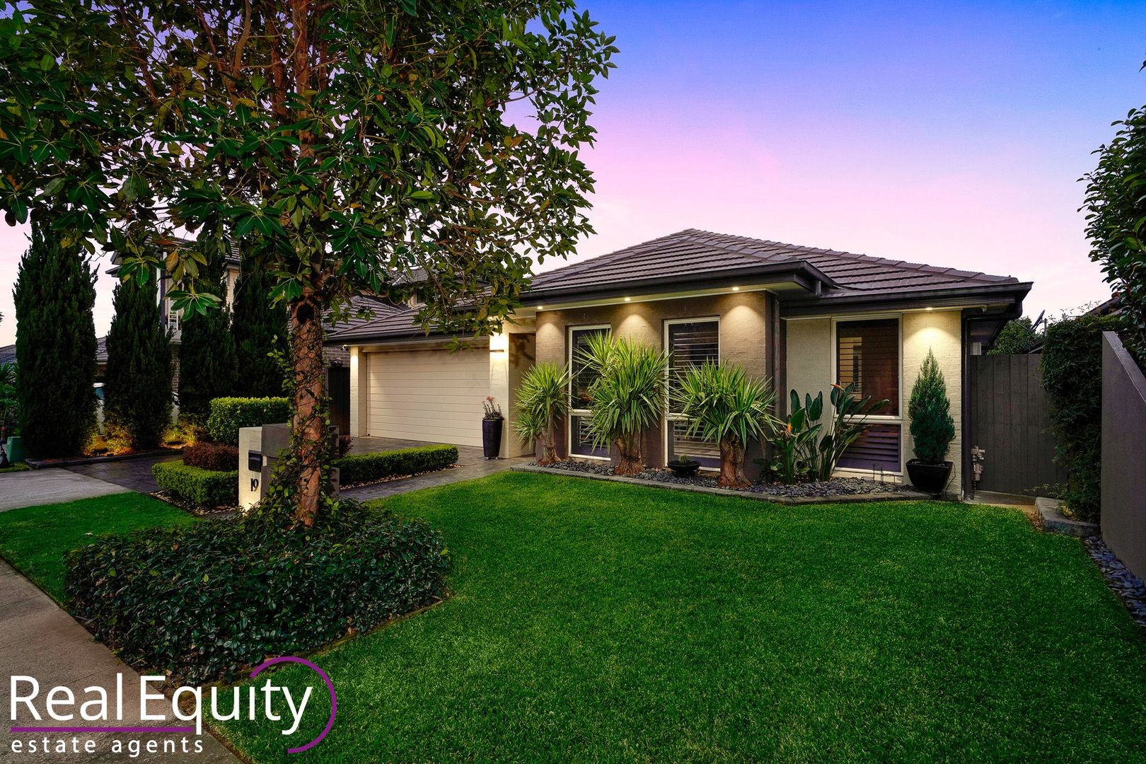 19 Christiansen Boulevarde, Moorebank NSW 2170, Image 1