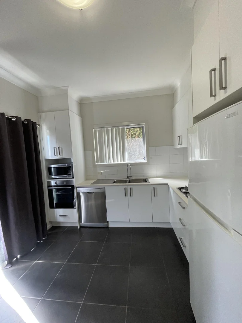 Additional image 2 of Townhouse 6/301 Sandgate Road, Shortland NSW 2307