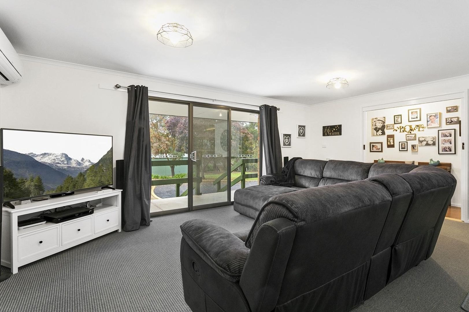 9073 Mortlake Ararat Road, Ararat VIC 3377, Image 1