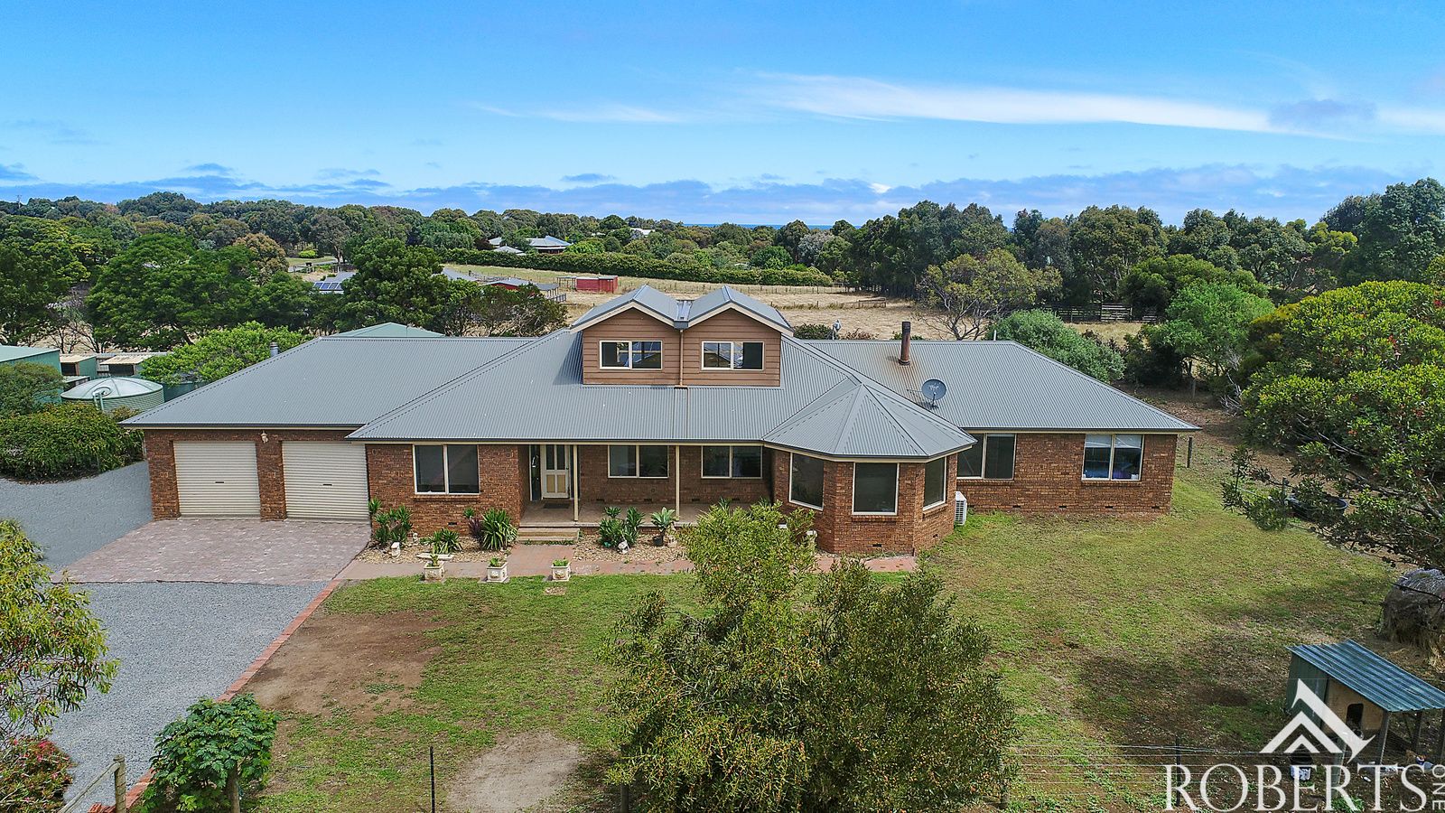 2 Lowery Road, Crossley VIC 3283, Image 2