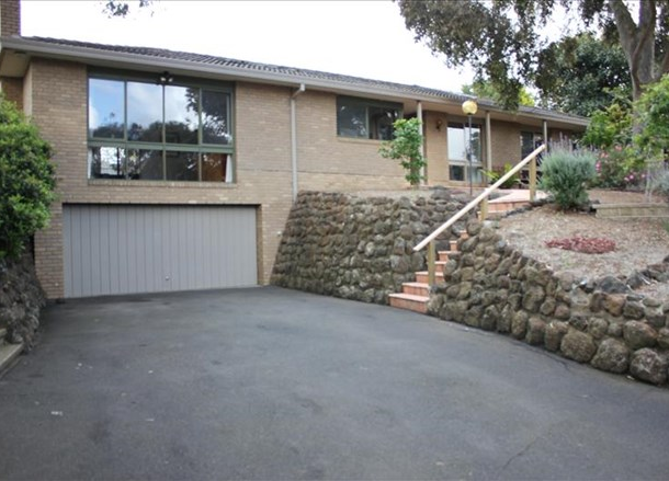 4 Colchester Court, Somerville VIC 3912