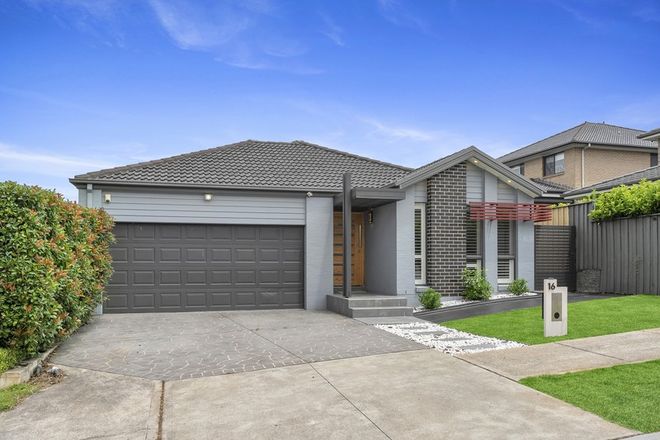 Picture of 16 Stanley Avenue, MIDDLETON GRANGE NSW 2171