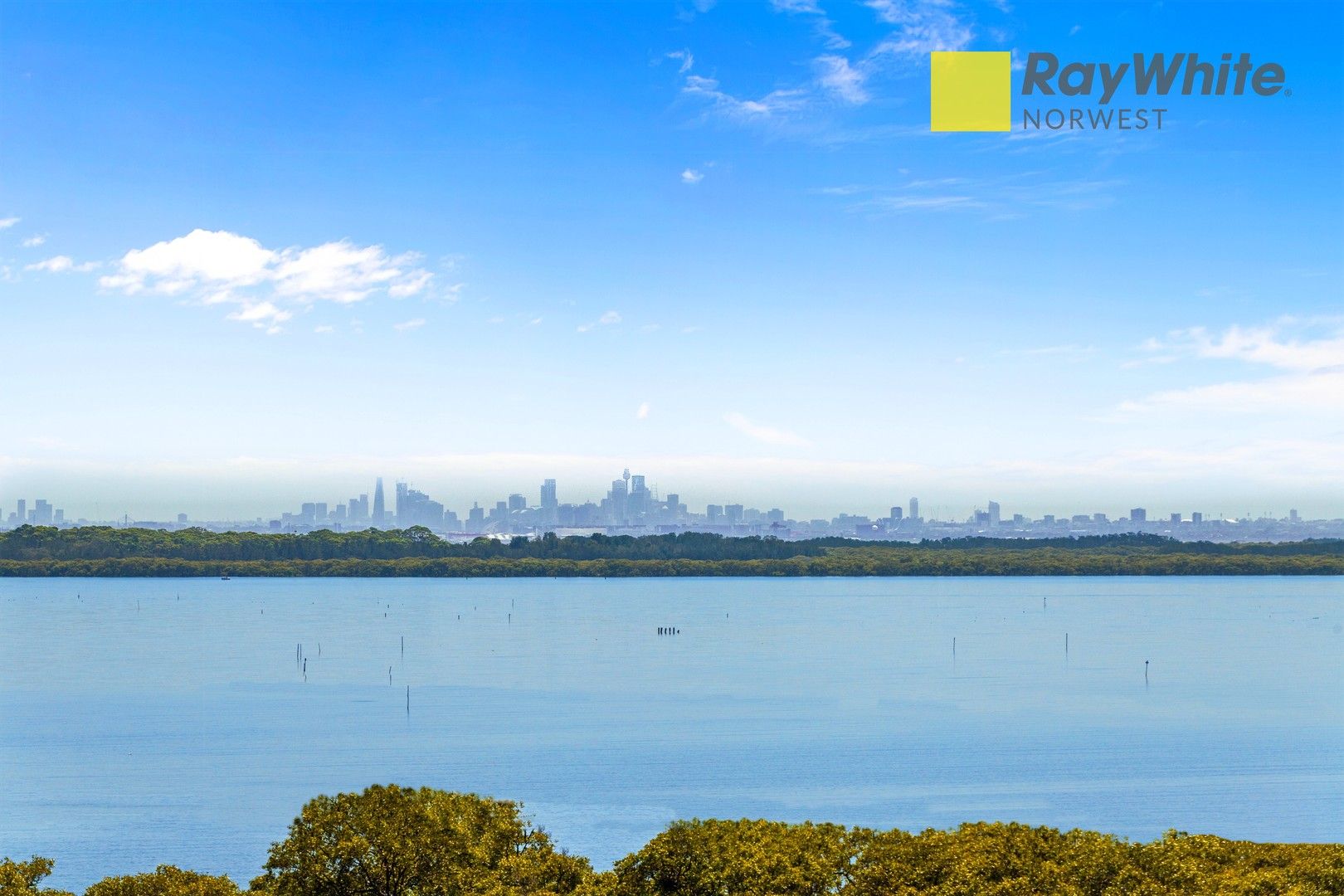 2 bedrooms Apartment / Unit / Flat in 306/5 Foreshore Boulevard WOOLOOWARE NSW, 2230