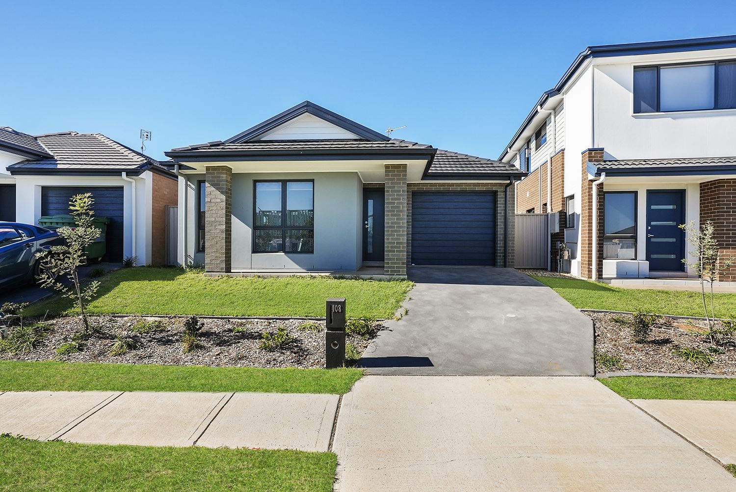 4 bedrooms House in 108 Healy Avenue GREGORY HILLS NSW, 2557