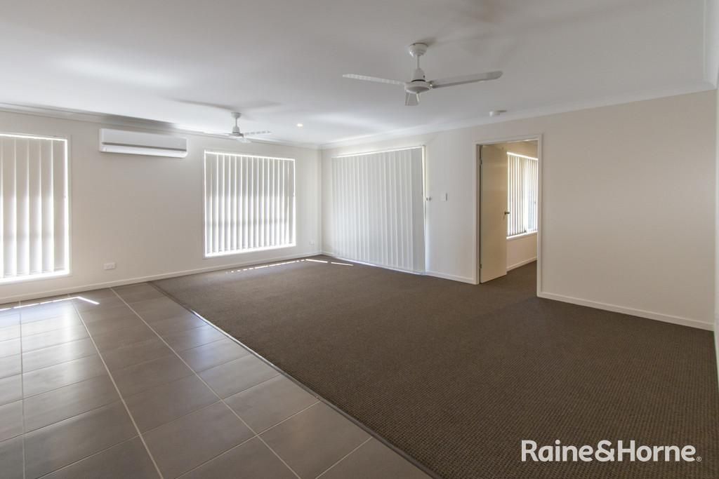 3 Balmoral Court, Moore Park Beach QLD 4670 House For Rent 390