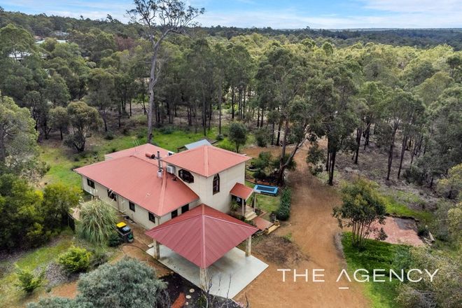 Picture of 8 Ballymore Place, GIDGEGANNUP WA 6083
