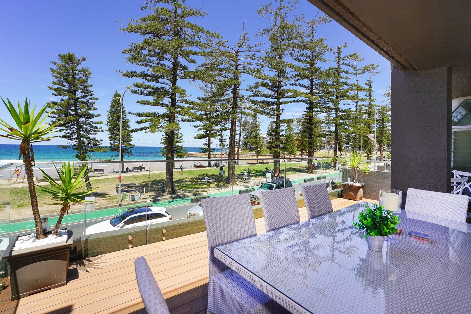 3 bedrooms Apartment / Unit / Flat in 2/24 The Strand DEE WHY NSW, 2099