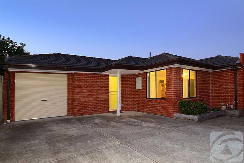 2/2 Green Gully Close, Keilor Downs VIC 3038, Image 0