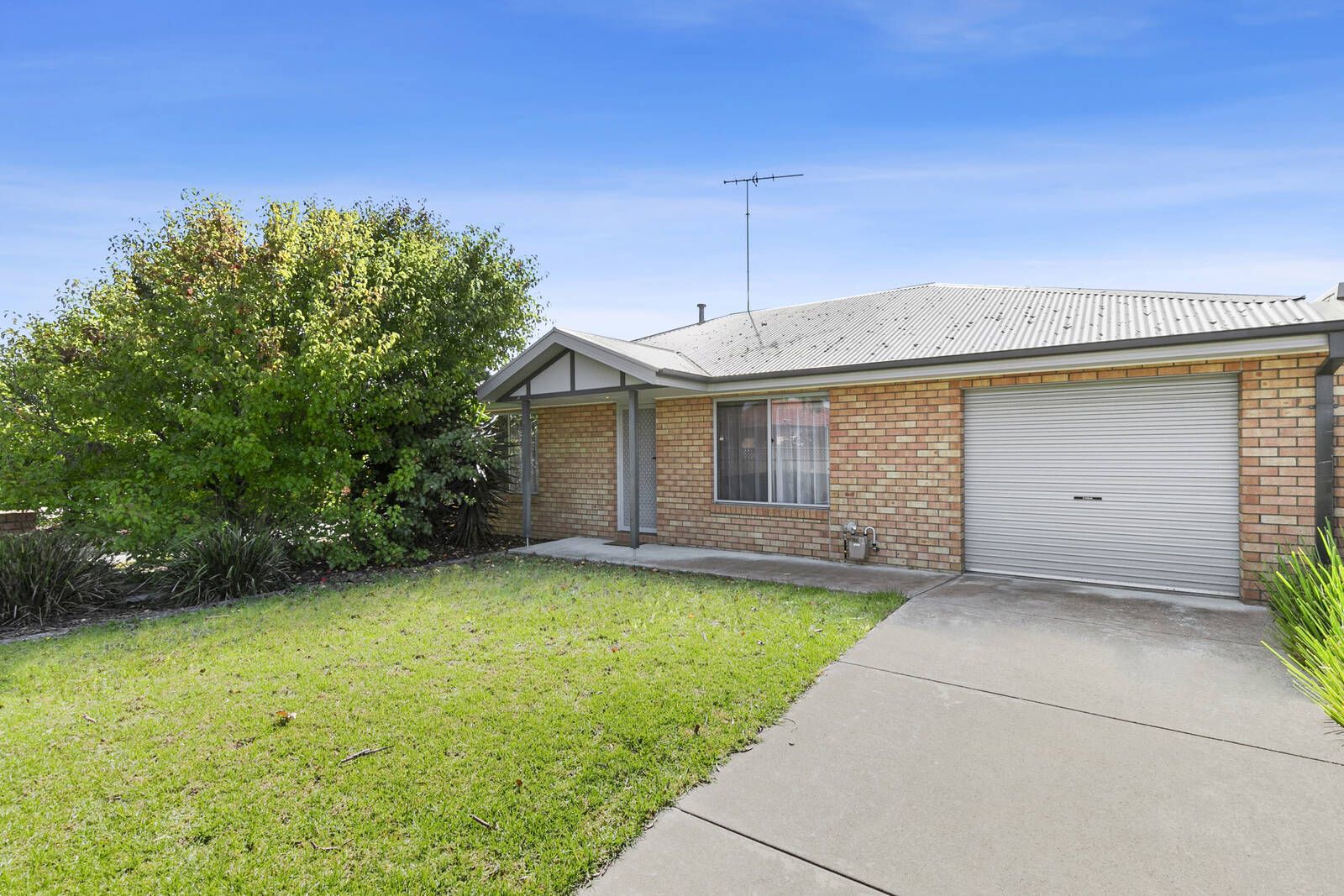 4/3-5 Dardell Court, Norlane VIC 3214, Image 2