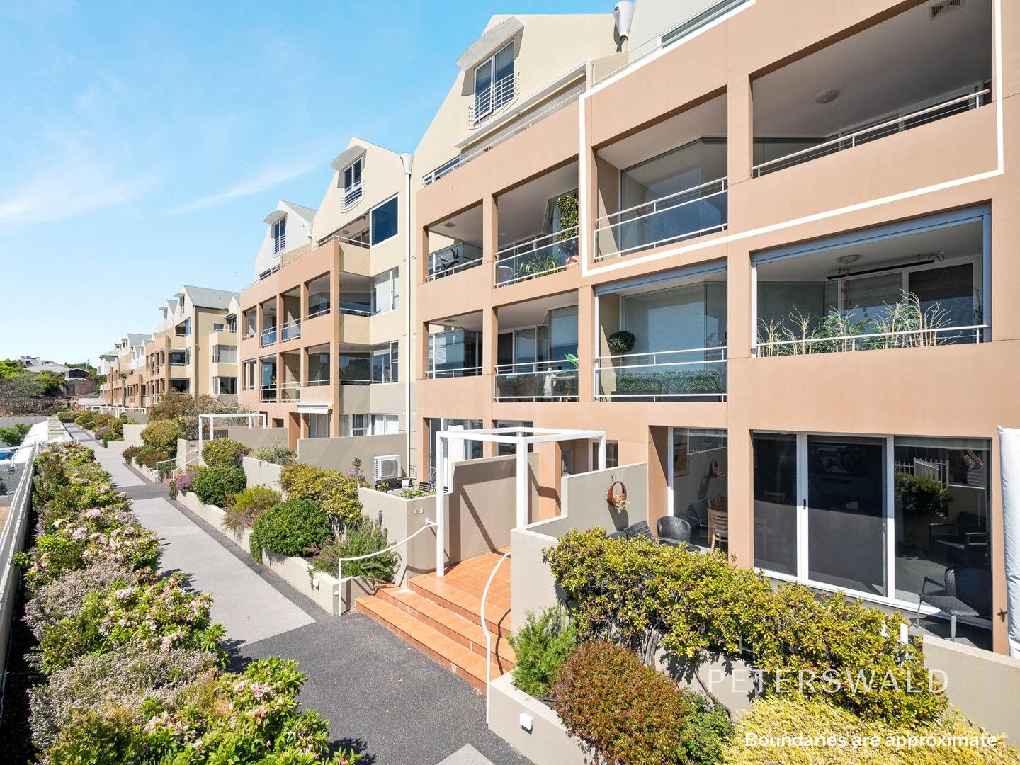 3 bedrooms Apartment / Unit / Flat in 39 Salamanca Square BATTERY POINT TAS, 7004