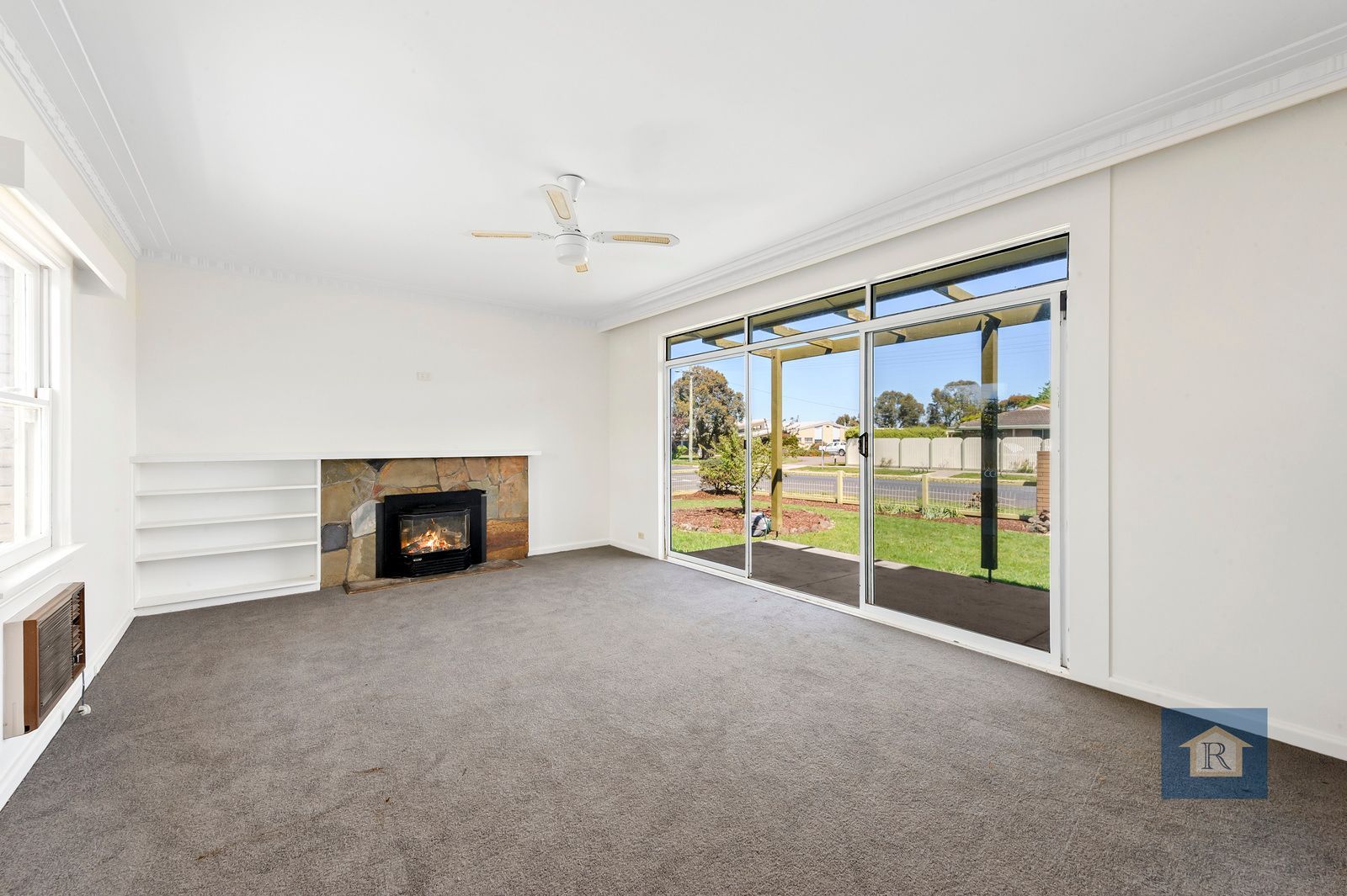 13 Carr Street, Colac VIC 3250, Image 2