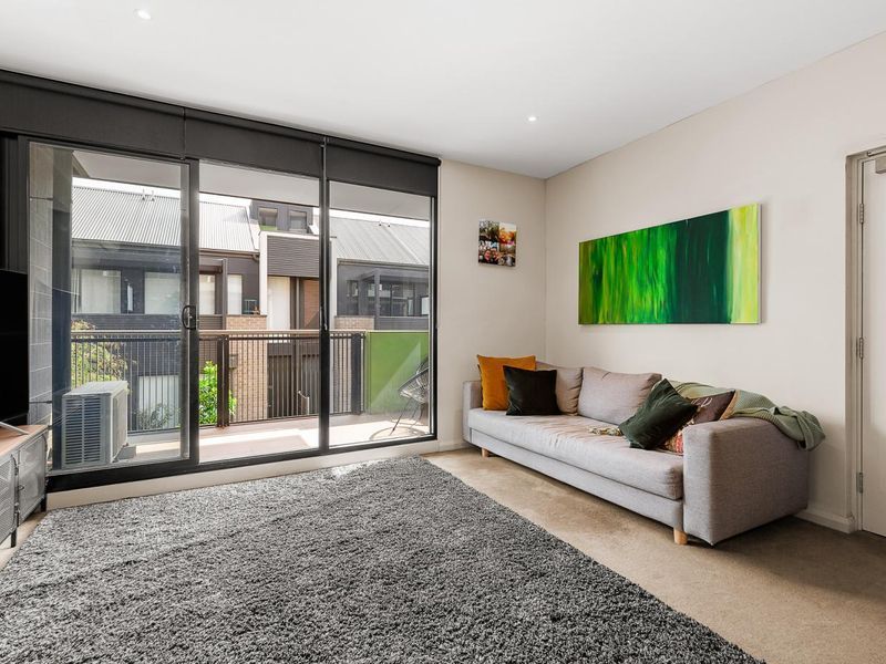 2 bedrooms Apartment / Unit / Flat in 103/10 Beith Street BRUNSWICK VIC, 3056