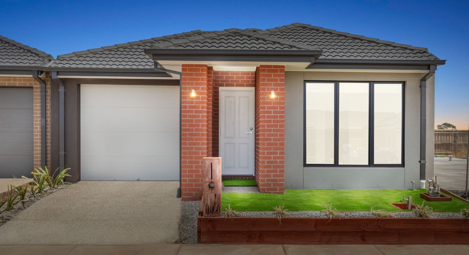 3 bedrooms House in 7 Miandad Street ROCKBANK VIC, 3335