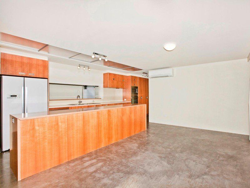 46A Maclaurin Crescent, Chifley ACT 2606, Image 2