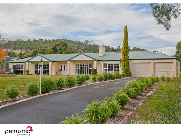 176 Nowra Road, Roches Beach TAS 7170