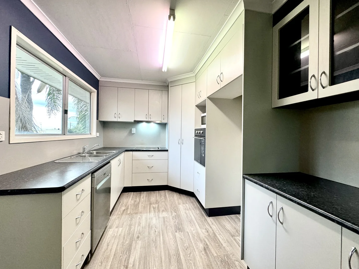 Additional image 5 of 15 MACKAY Street, Moranbah QLD 4744